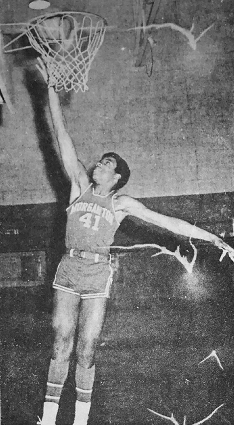 073020-mnh-sports-thisweekinlocalsportshistory3jump